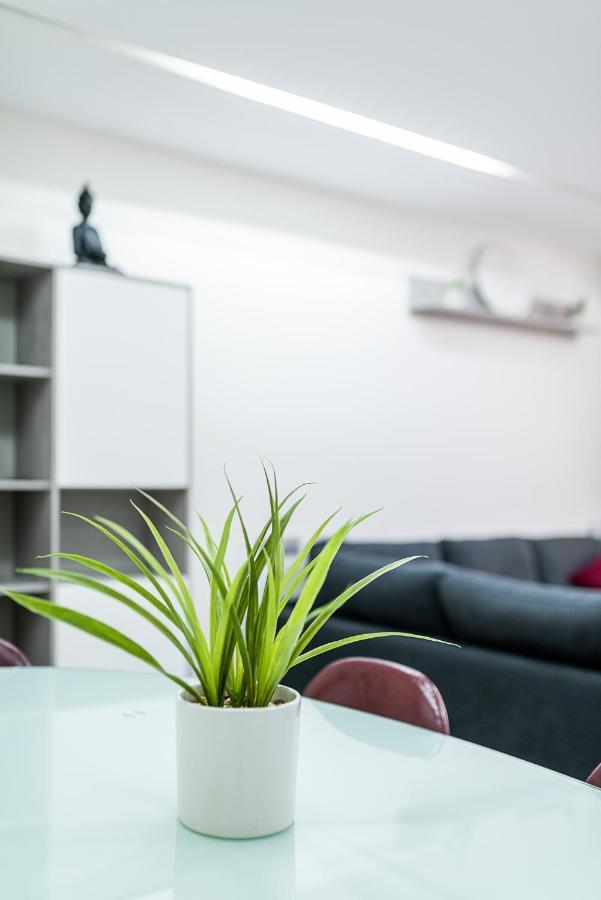 Moderno apartamento Centro Granada Esterno foto